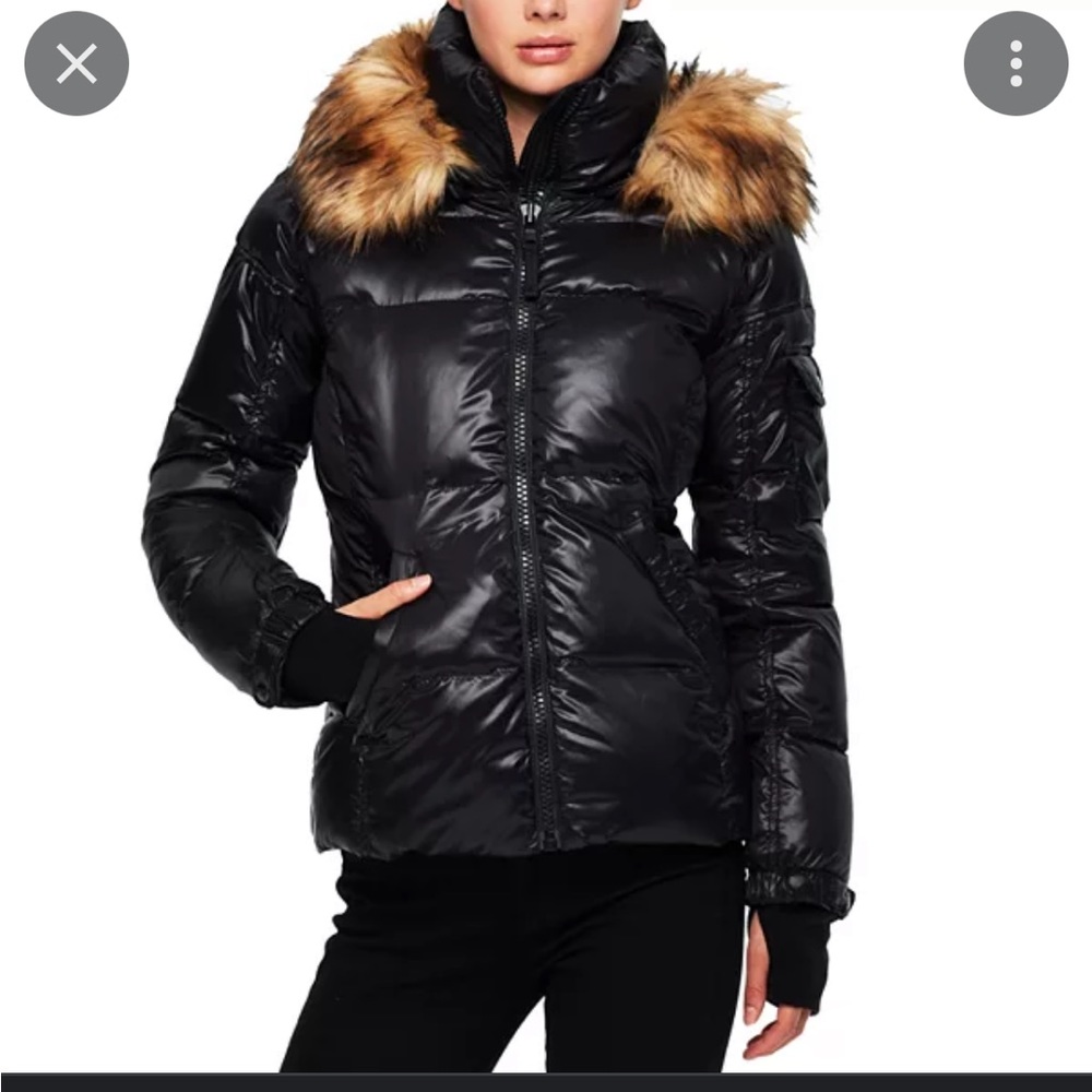 Worn 3 times. S13 purple puffer jacket with thumbholes. So warm!